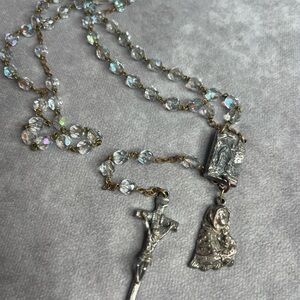 Vtg Lourdes Aurora Borealis Crystal Glass Rosary Holy Water Madonna Child Italy